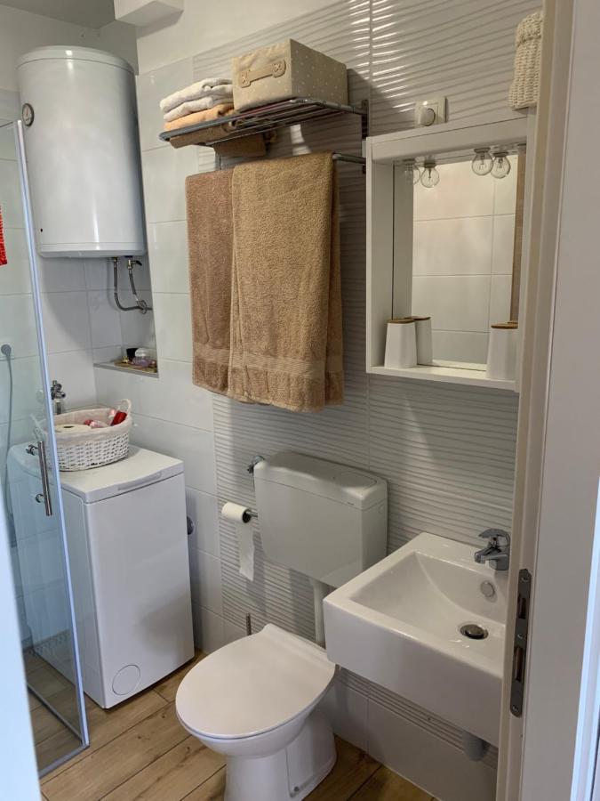 Lovre Apartment Viskovo Екстериор снимка