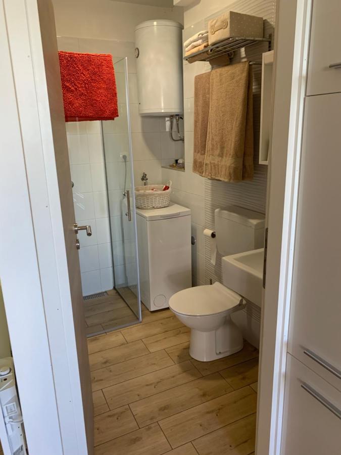 Lovre Apartment Viskovo Екстериор снимка