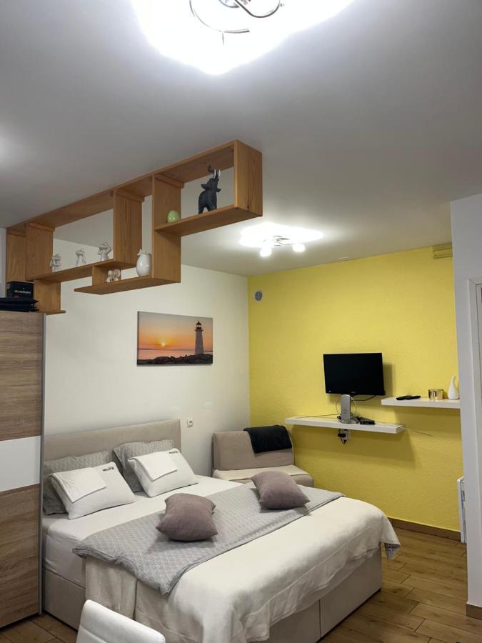Lovre Apartment Viskovo Екстериор снимка